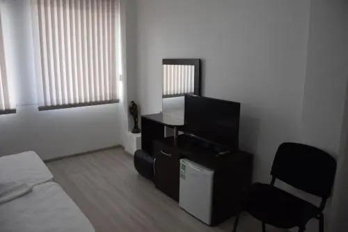 Guest Rooms Lina