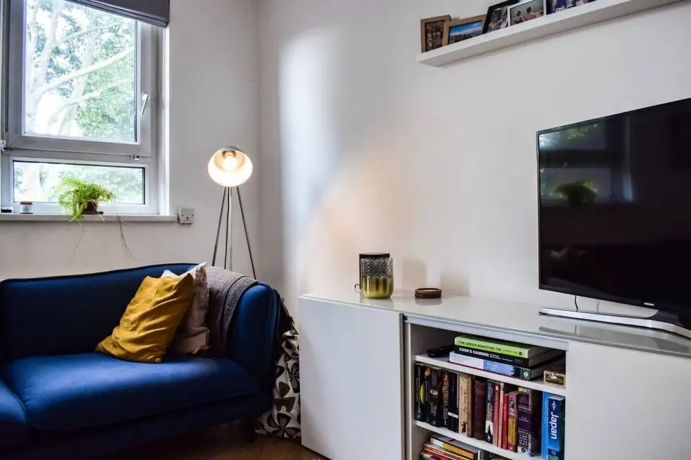 Stylish 3 Bedroom Home With Roof Terrace
