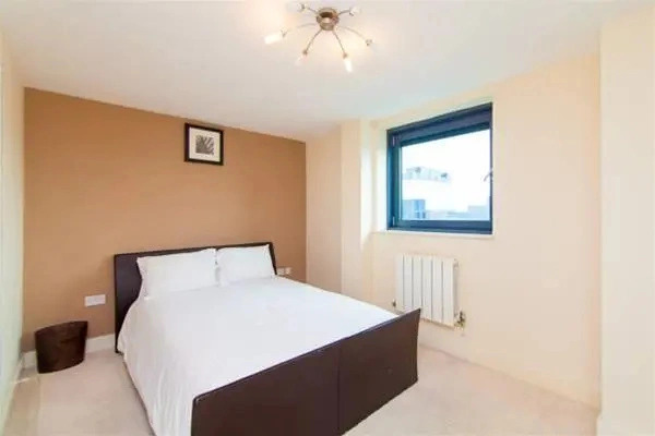 Millharbour Apartments