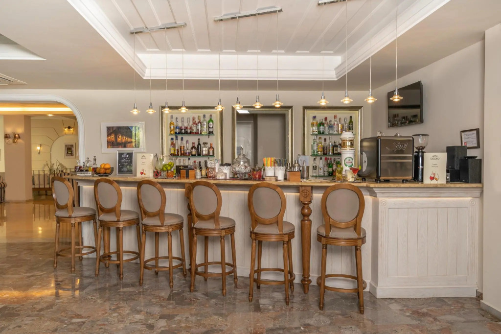 Art Hotel Debono