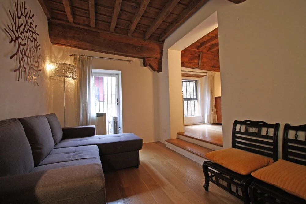 Travel & Stay - Chiavari