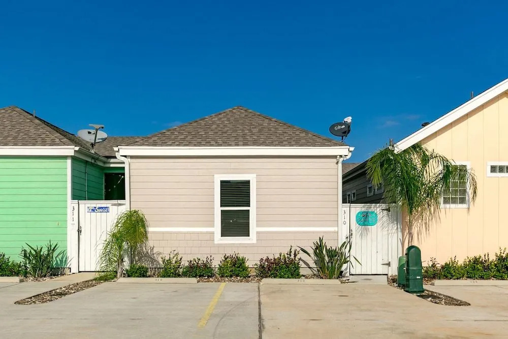 Long Time No Sea 3Br Condo