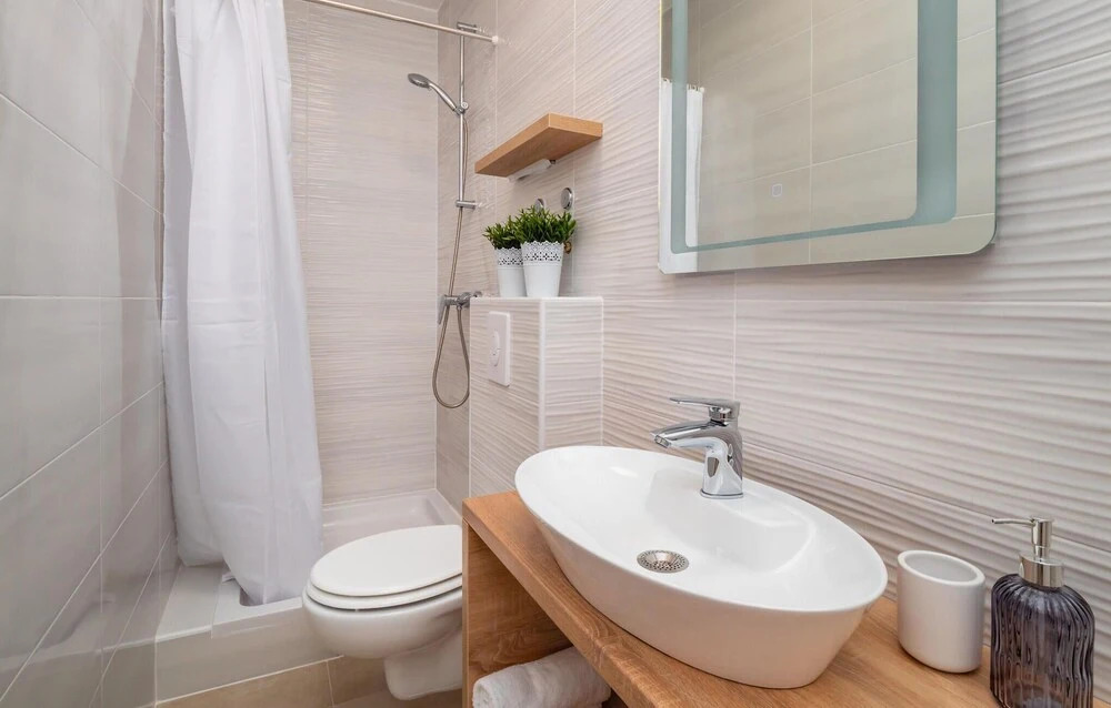 Awesome Apartment in Banjol With Wifi and 2 Bedrooms