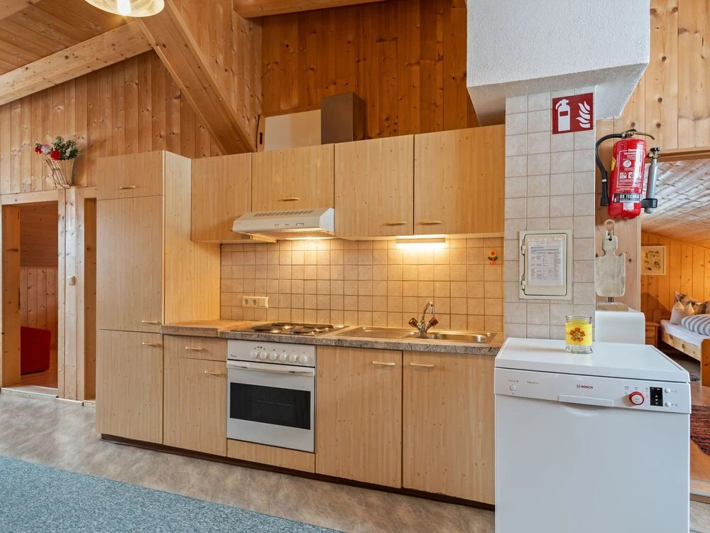 Plush Holiday Home in See im Paznauntal With Balcony