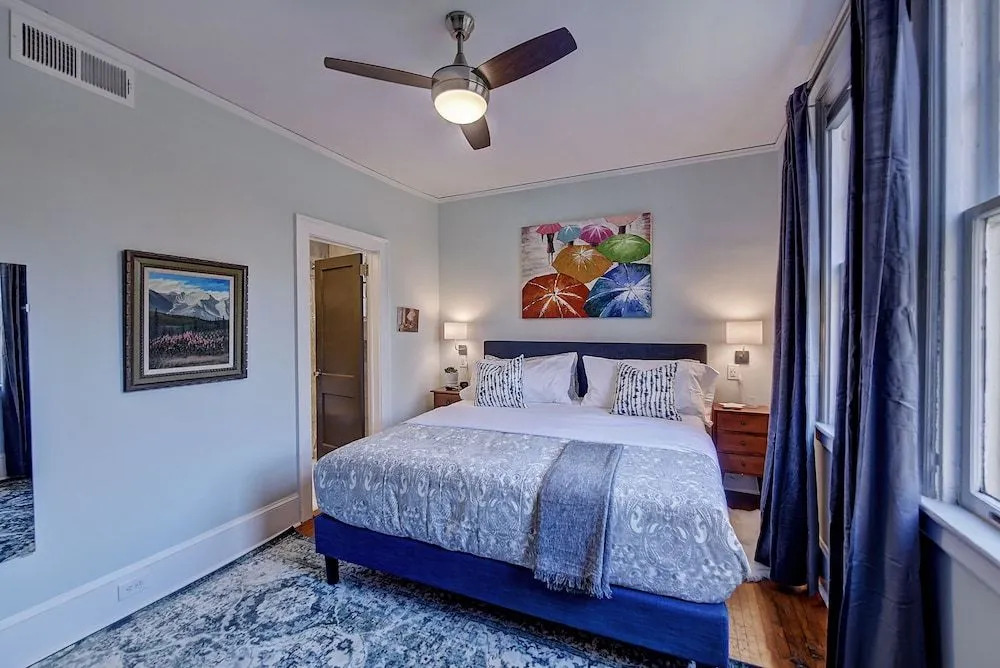 The Home Collection CLT: Lamar Avenue