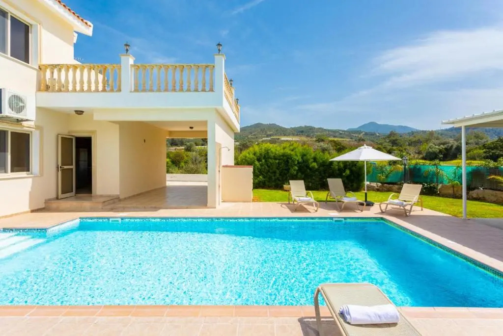 Rose Villas Collection
