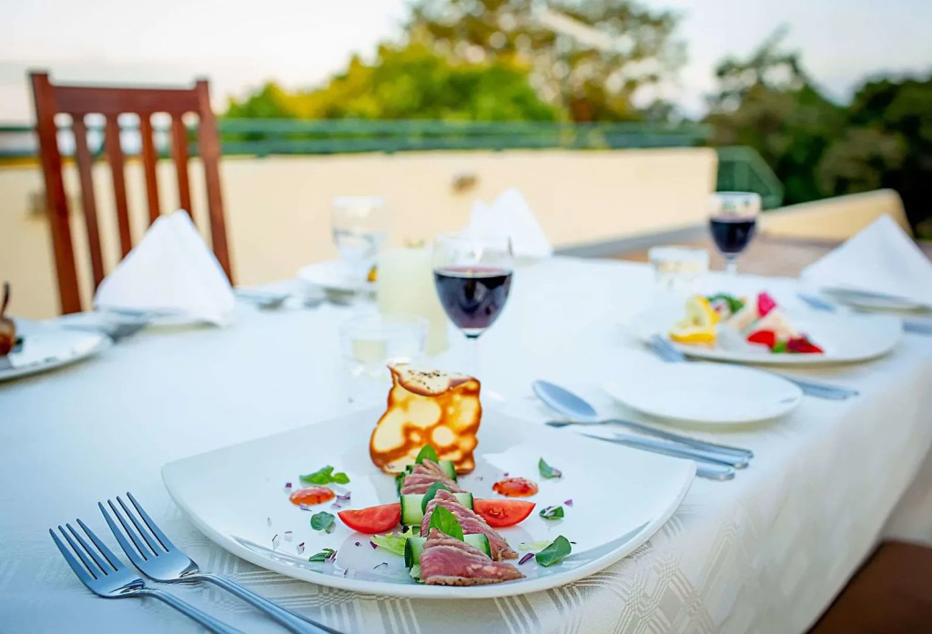 Victoria Falls Rainbow Hotel