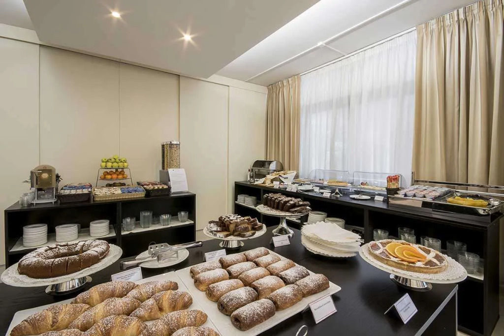 Hotel Executive
