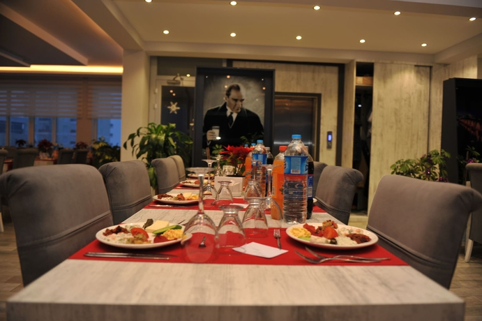 Confort Airport Hotel