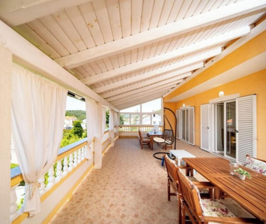 Apartments Foric Rab with Heated Pool, Sauna & Gym