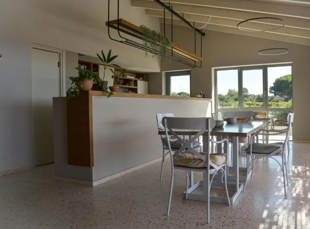 Callisto Seaside Homes & Suites