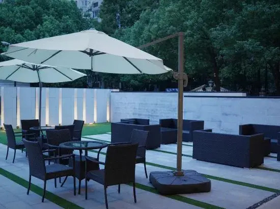 Ibis Styles Shanghai Hongqiao Gubei