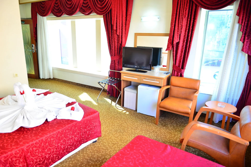 Kivrak Hotel
