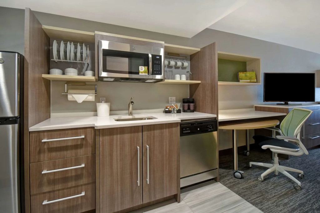 Home2 Suites By Hilton Taylor Detroit