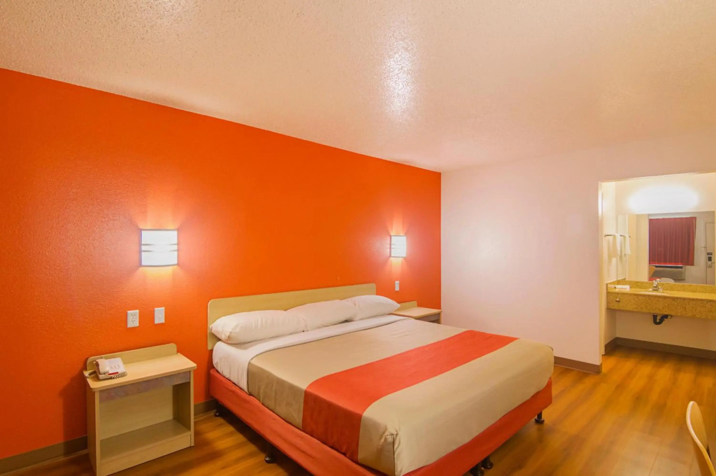 Motel 6-Indianapolis, IN - Airport