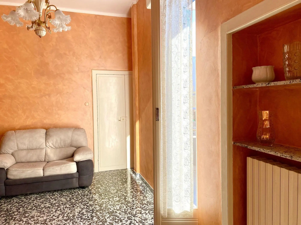 Rustic apartment,immersed in tranquility, a few steps from the city center and the old town-la Casa di Francesca