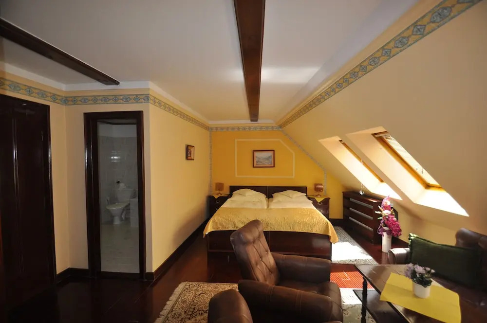 GARNI -Hotel Barbakan