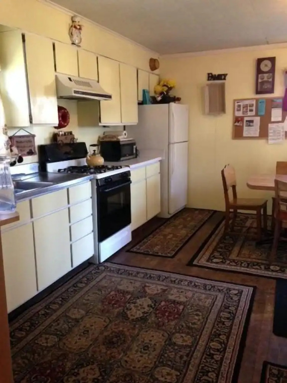 The Boarding House