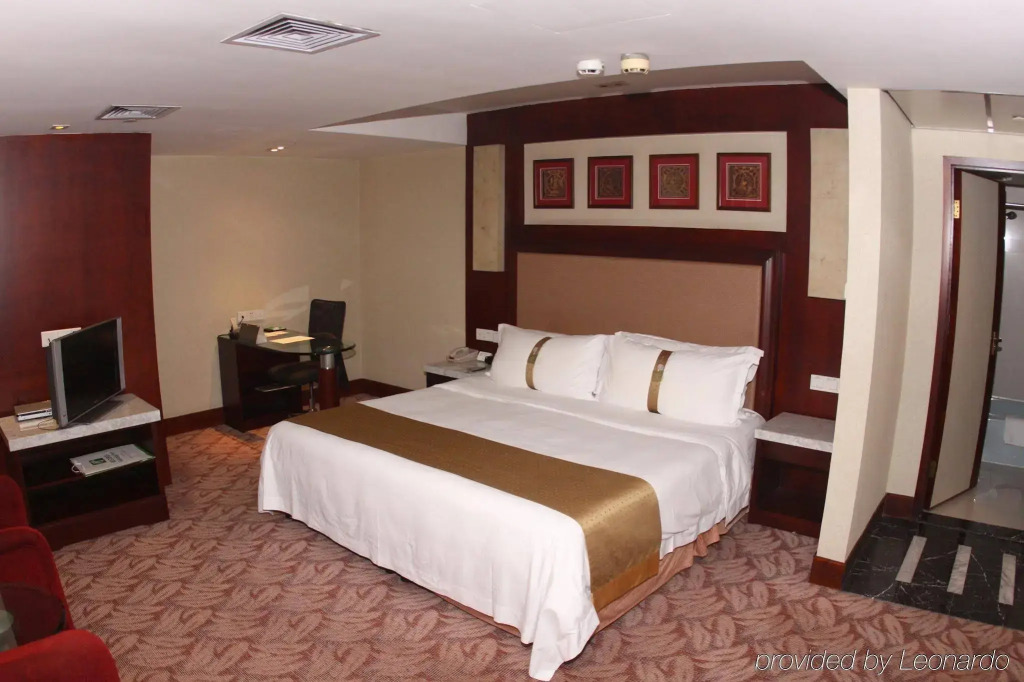 Holiday Inn Hangzhou City Center