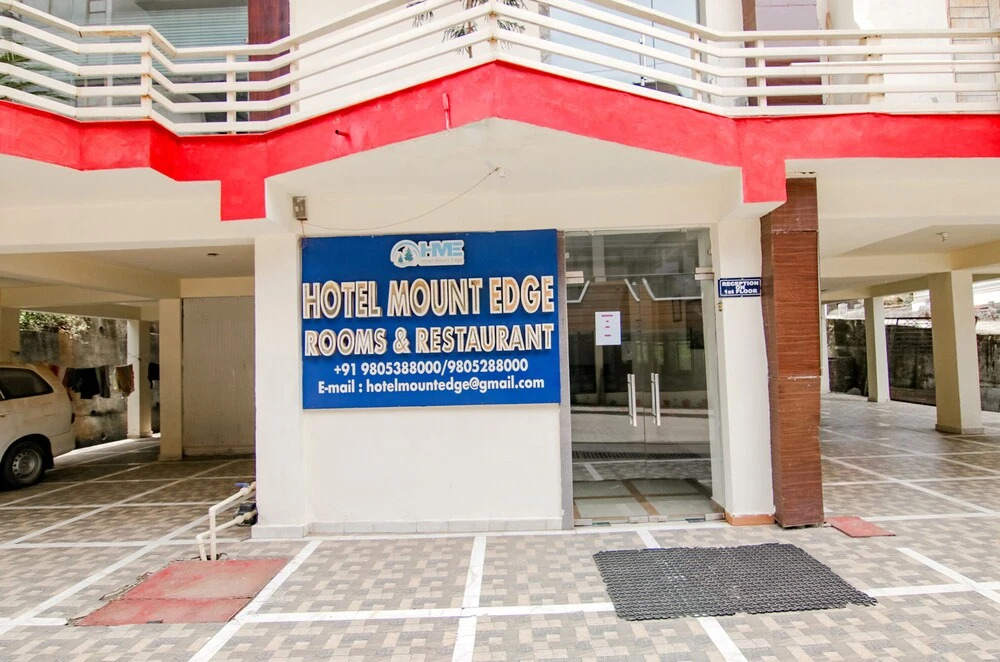 Fabhotel Mount Edge
