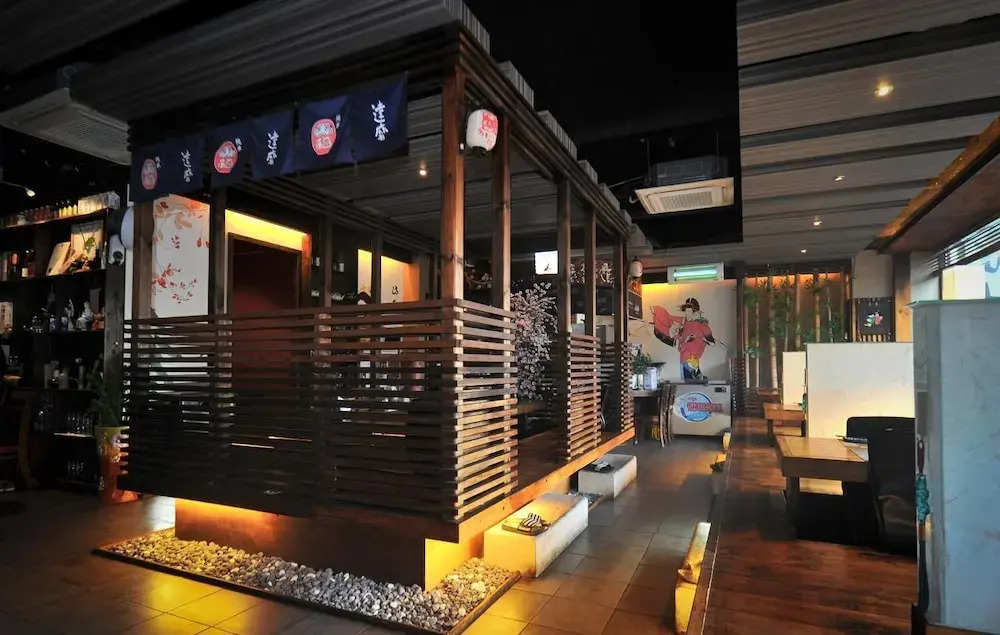 Gimhae Business Hotel K