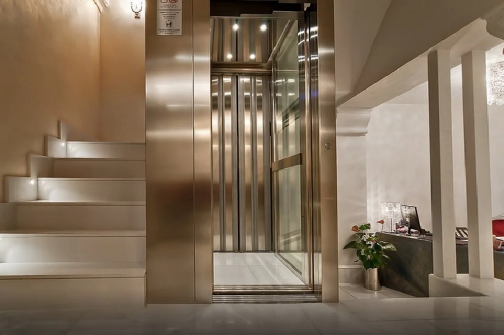 HOTEL VITE - By Naman Hotellerie