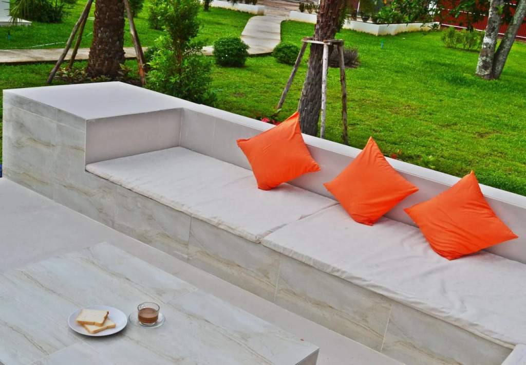 V Valley Resort