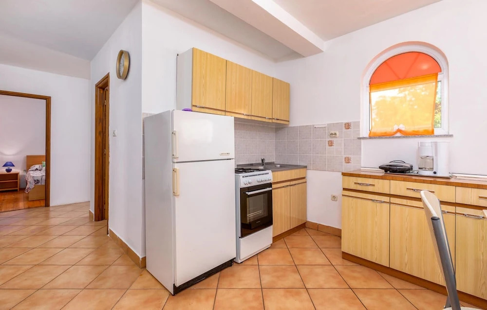 Gorgeous Home In Sisan