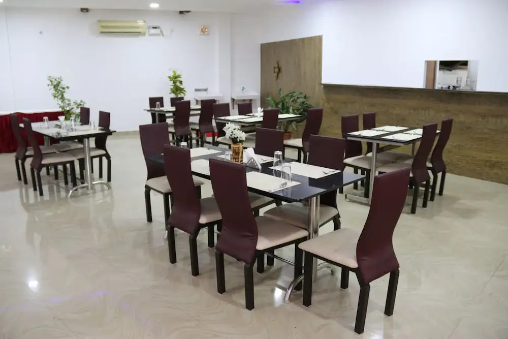 Hotel Bashyam Park