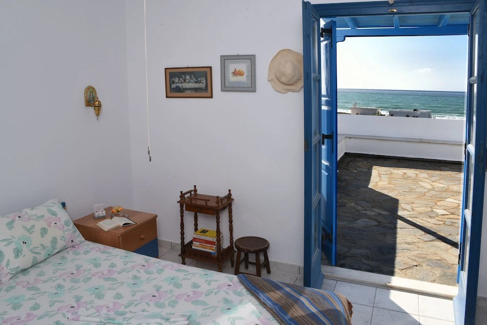 Naxos is the Way