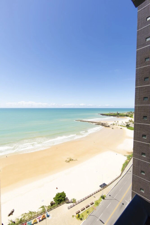 Flat Espaçoso para Casal em Areia Preta