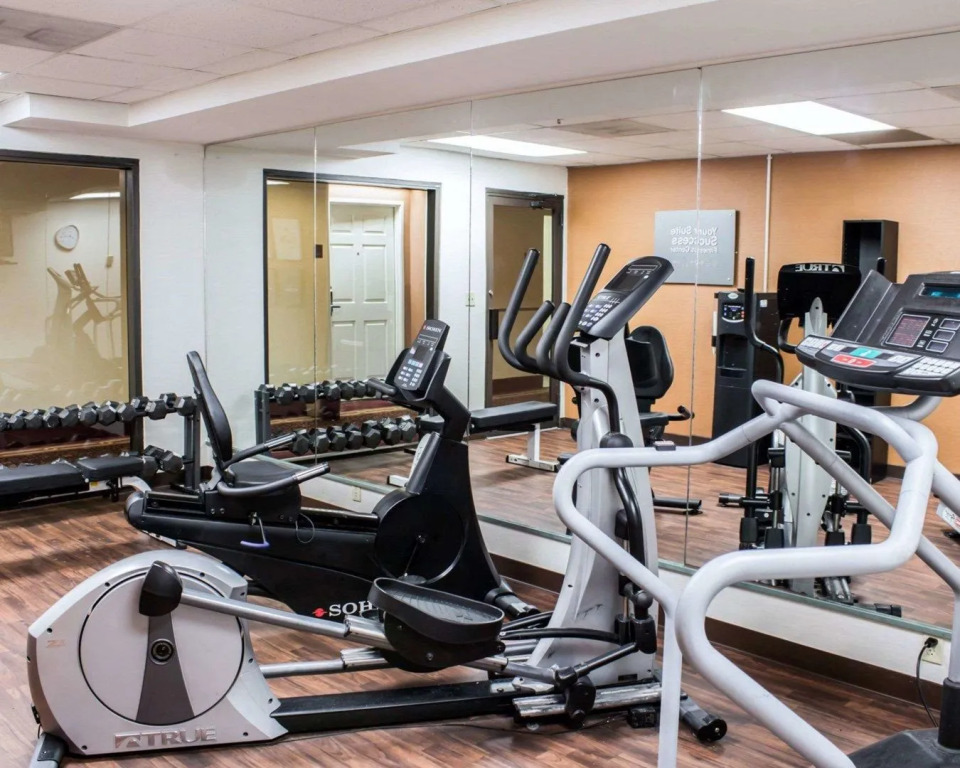 Four Points by Sheraton Greensboro Airport