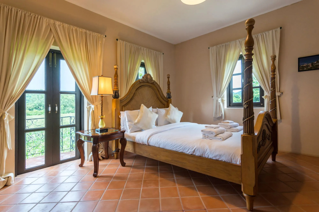 Villa Malinee Khao Yai 6 Bedrooms Italian Private Villa