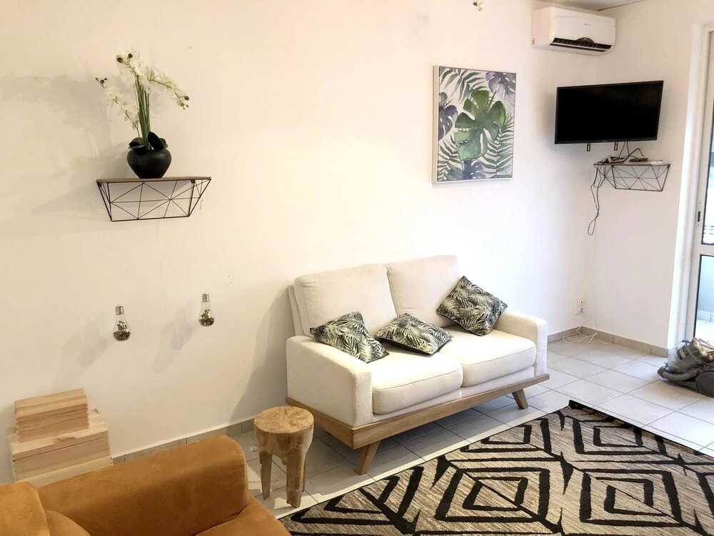 Apartment With 2 Bedrooms in Pointe-à-pitre, With Wonderful City View,