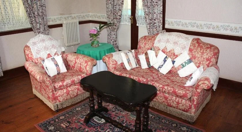 The Royal Hotel