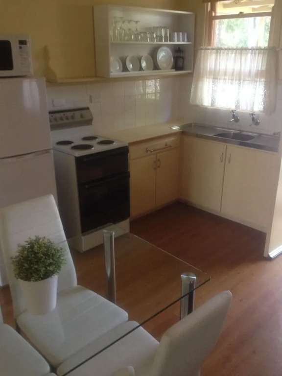 View Hill Holiday Units