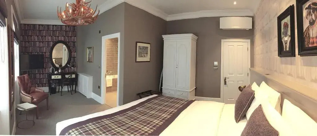 The Grafton Arms Pub & Rooms