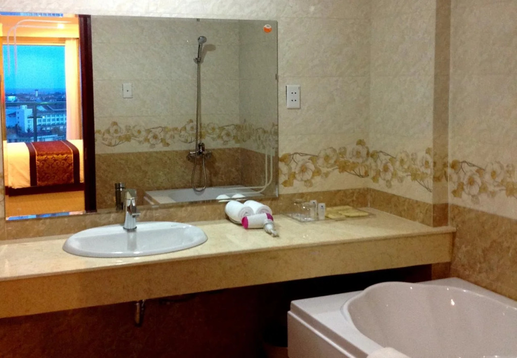 Tan Binh Hotel