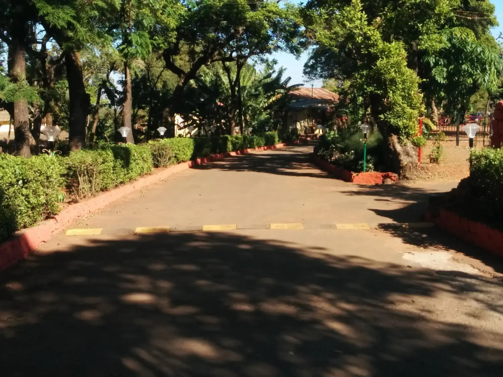 Aaram Lodging & Boarding