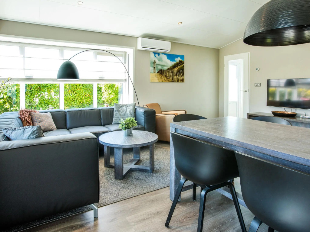 Cozy Chalet With Dishwasher in Noordwijk, Near the Sea