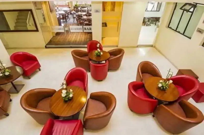 Hotel 51 Plaza 