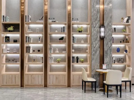Licheng Heyi Hotel (Changsha Wuyi Square IFS International Financial Center)