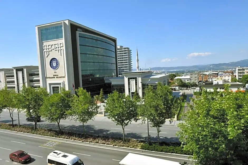Elmas Hotel