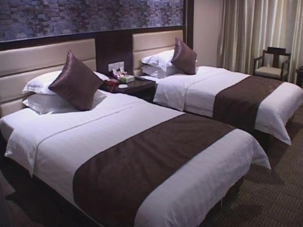 Yuhuayuan Hotel