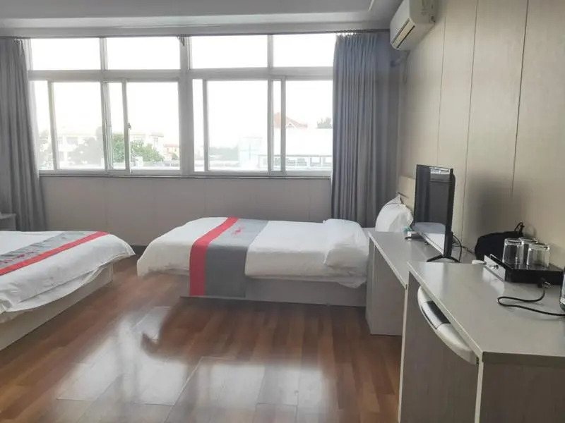 Jun Hotel Shandong Qiangdao Hongdao High-Tech Zone Fangte Dream Kingdom