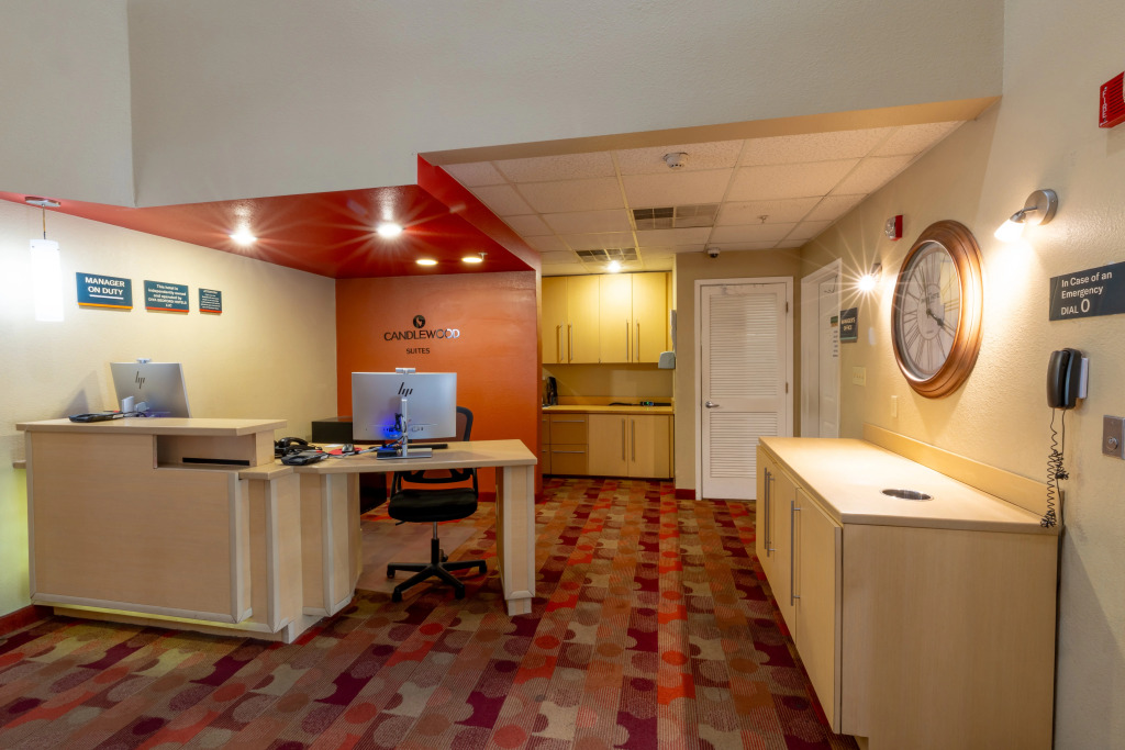 Candlewood Suites Bedford - Fort Worth by IHG