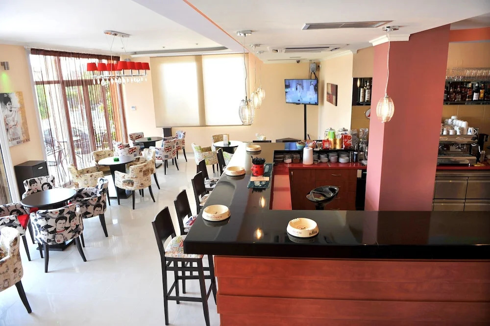 Dionysos Luxury Apartments