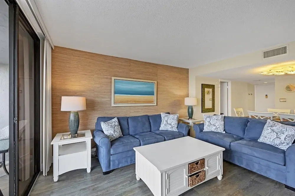 Anchorage Resort 2 Bedroom Condo 2nd Floor, Community Pool 0883
