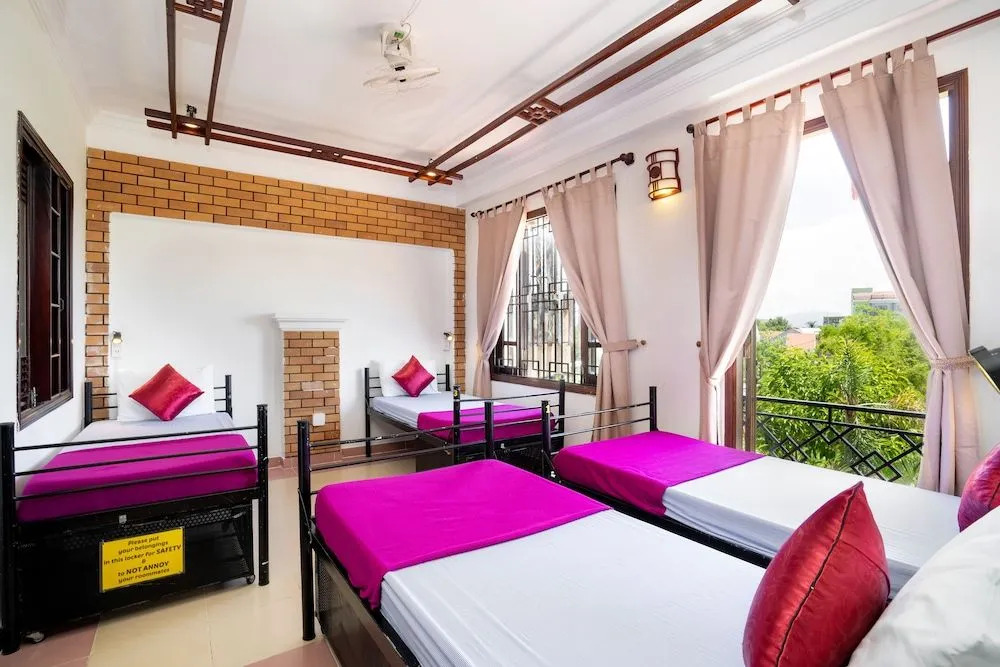 Tribee Ede Central Hostel