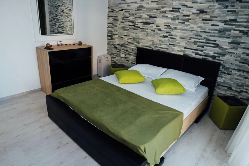 Regim Hotelier Astoria 2